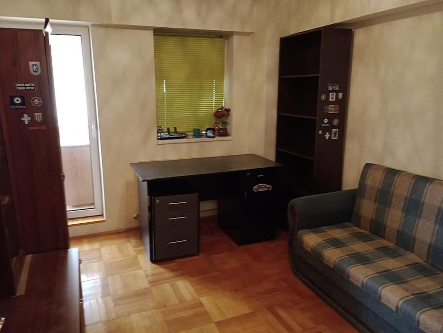 Apartament Ultracentral Kfc Craiova Eksteriør billede