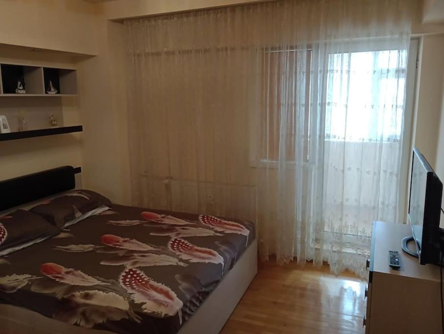Apartament Ultracentral Kfc Craiova Eksteriør billede