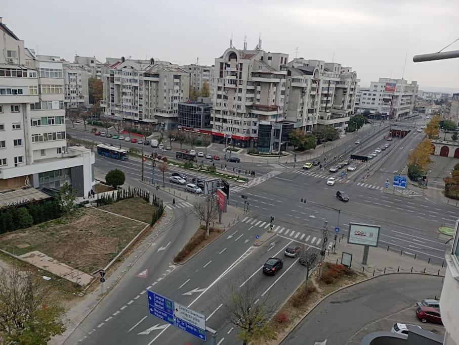 Apartament Ultracentral Kfc Craiova Eksteriør billede